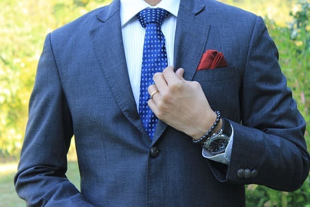 10 Colors Every Man Should Wear to Make a Lasting Impression